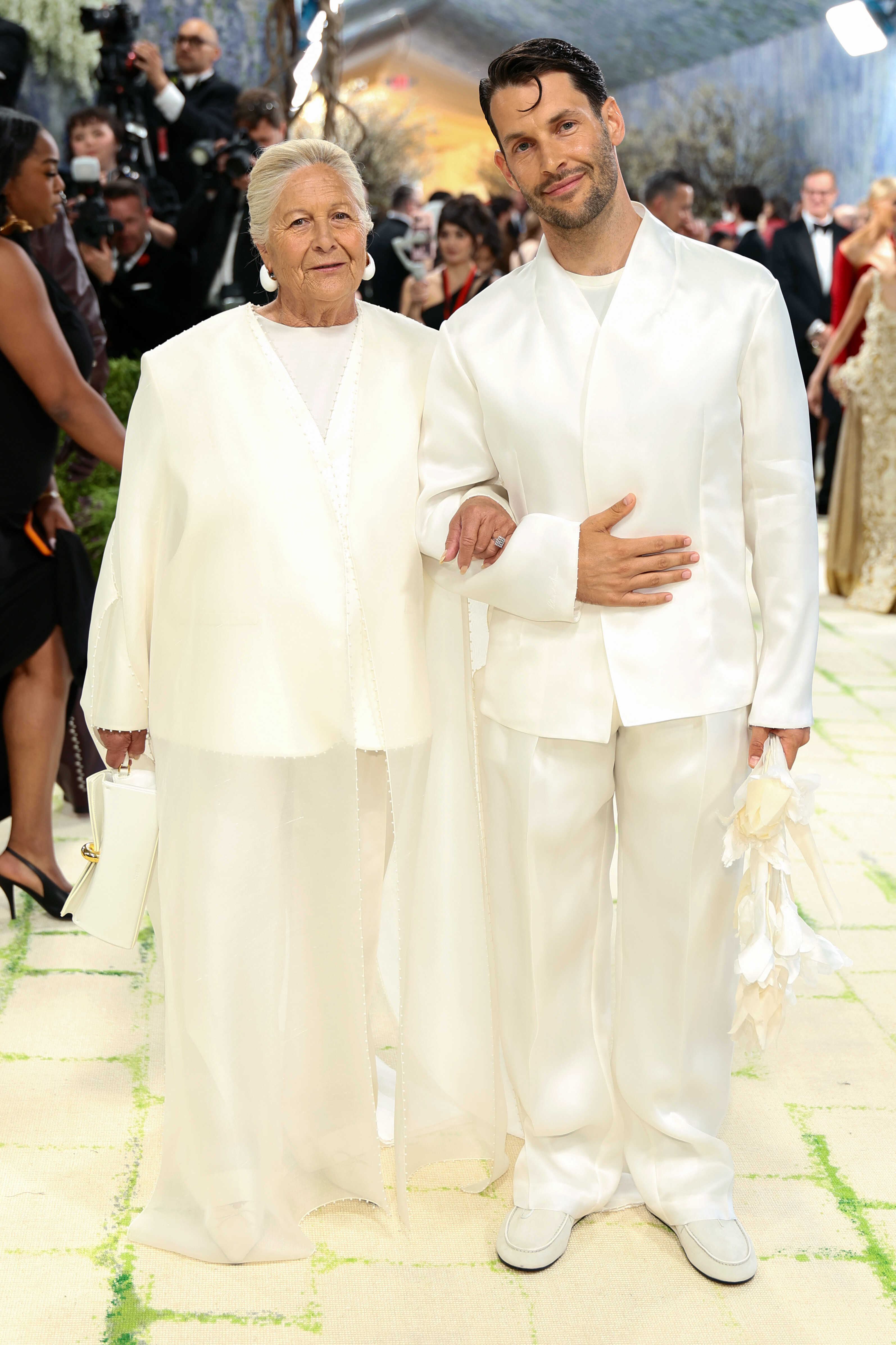 Самые красивые пары Met Gala 2026 добавили ивенту романтичности и стиля