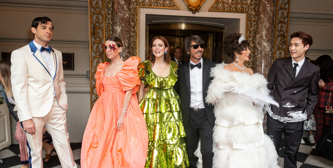 Анна Винтур одобряет каждый образ для Met Gala