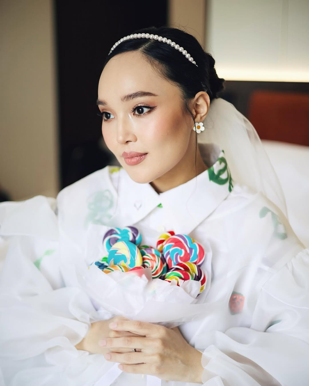 Көптен күткен қуаныш! Айжұлдыз Адайбекова ақ көйлекте қалыңдық атанған күн! 