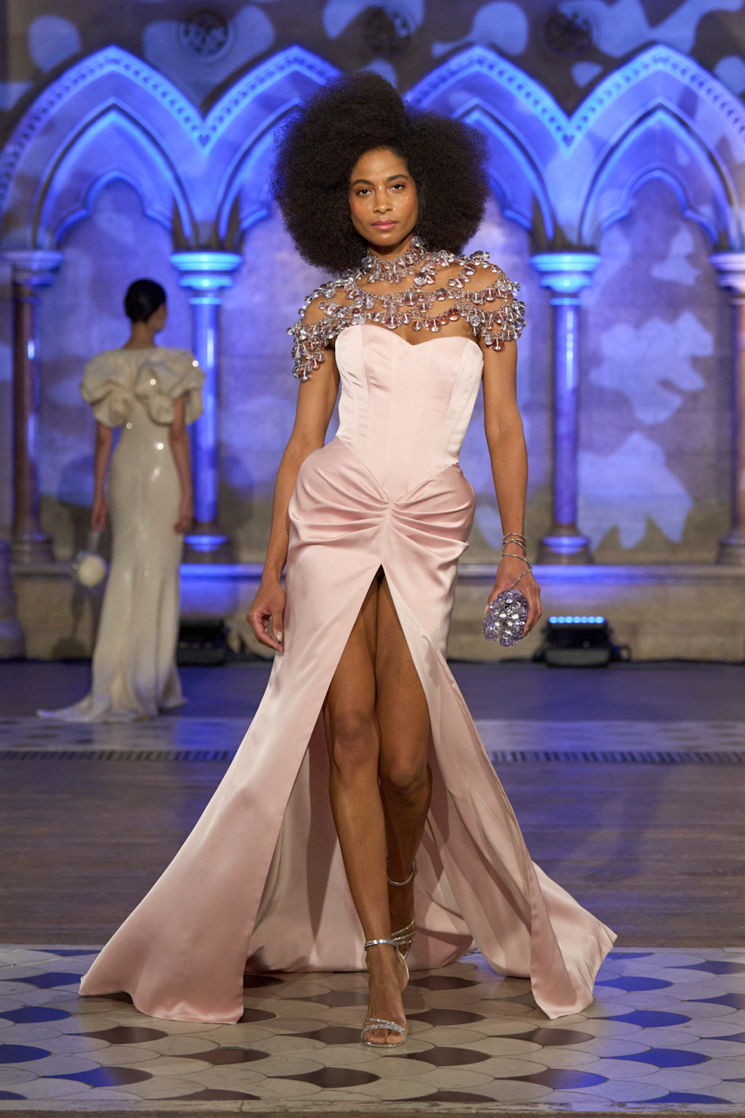 второй показ InClover в Париже 