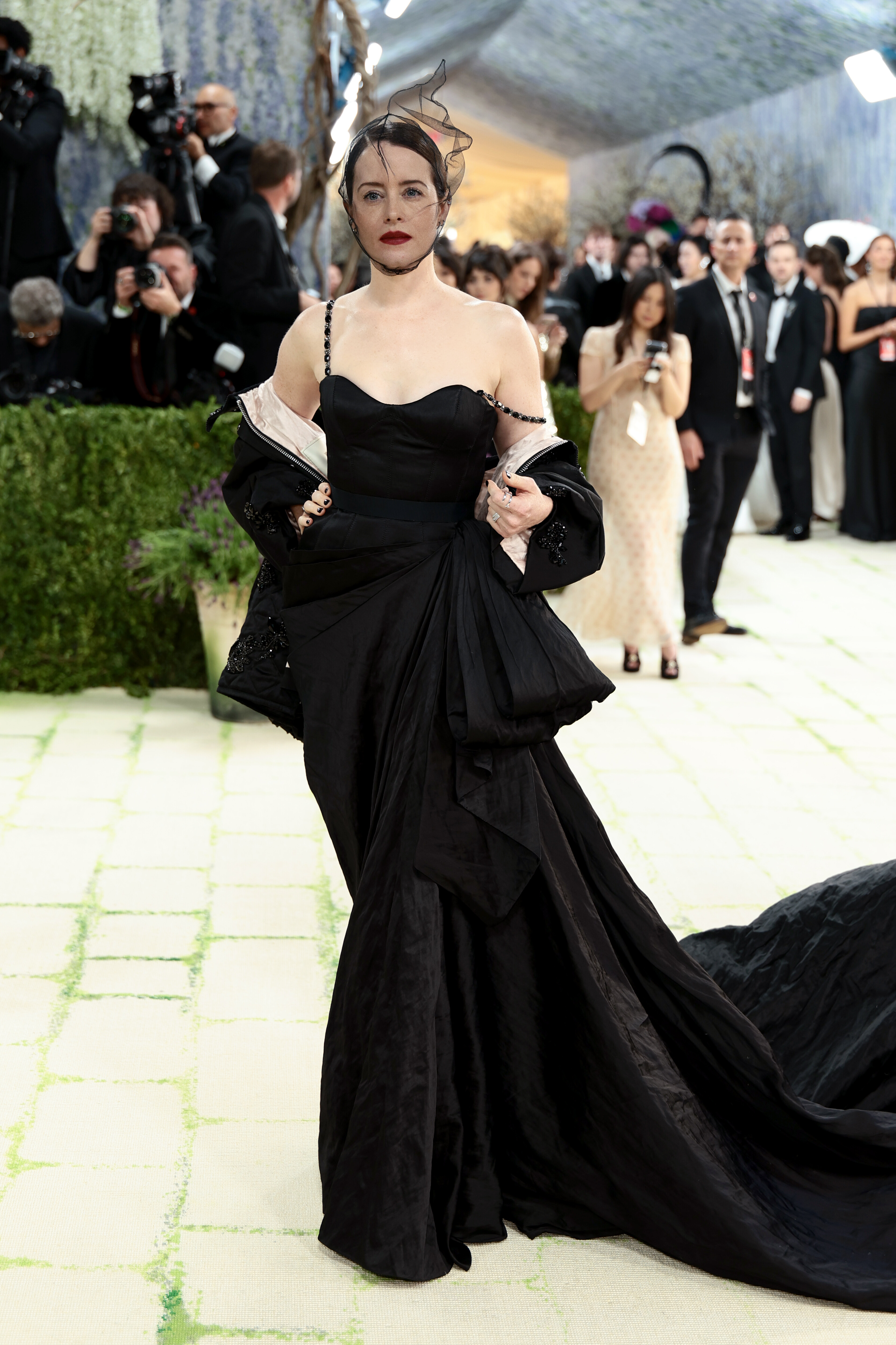 Платье Лорен Санчес на Met Gala 2026 стало отсылкой к этой скандальной картине XIX века