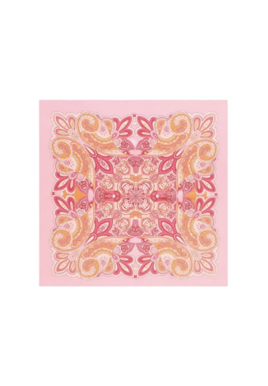 Где купить шелковый платок как у Арай Алимхан?