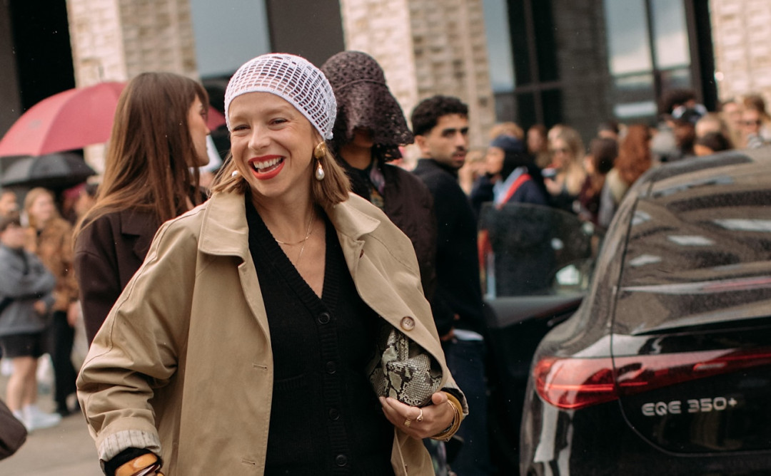 Вязаные крючком шапочки