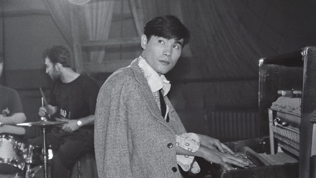 Сағынышқа айналған дауыс иесі: Батырхан Шүкеновтың дүние салғанына 10 жыл!