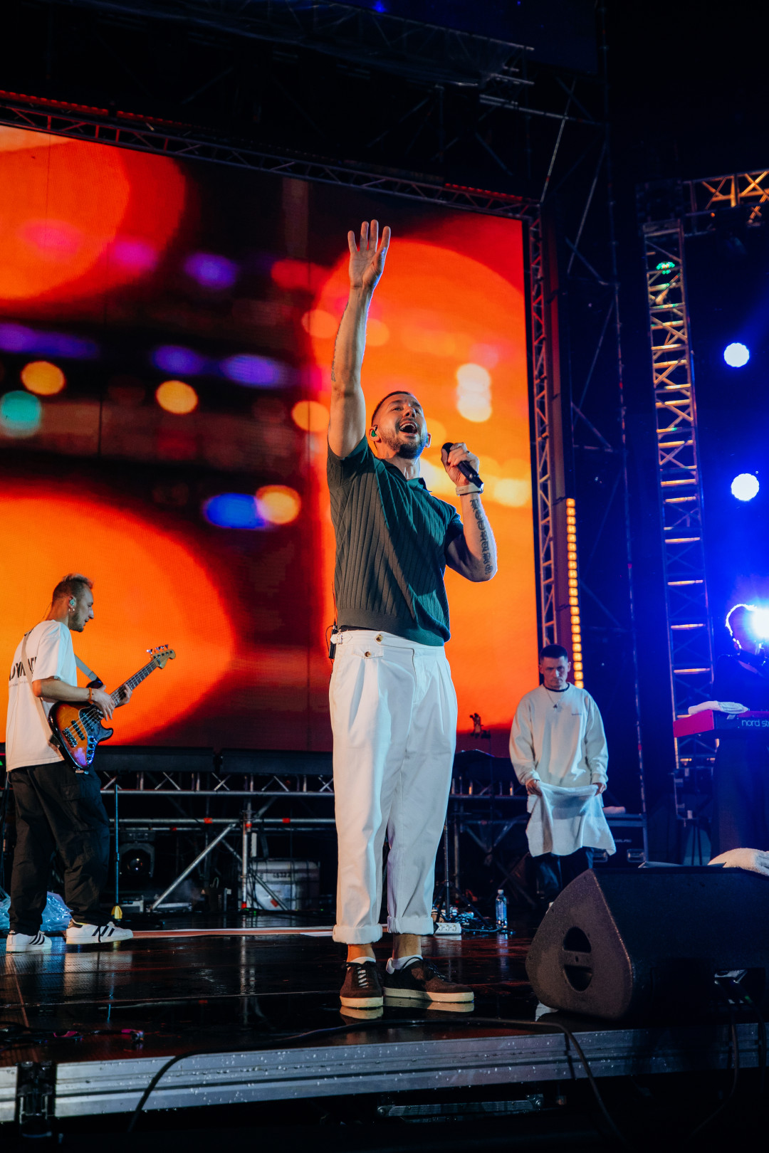 Столичные танцы под дождем: как прошел Пикник by Partners в Астане? Его посетили 6500 человек!