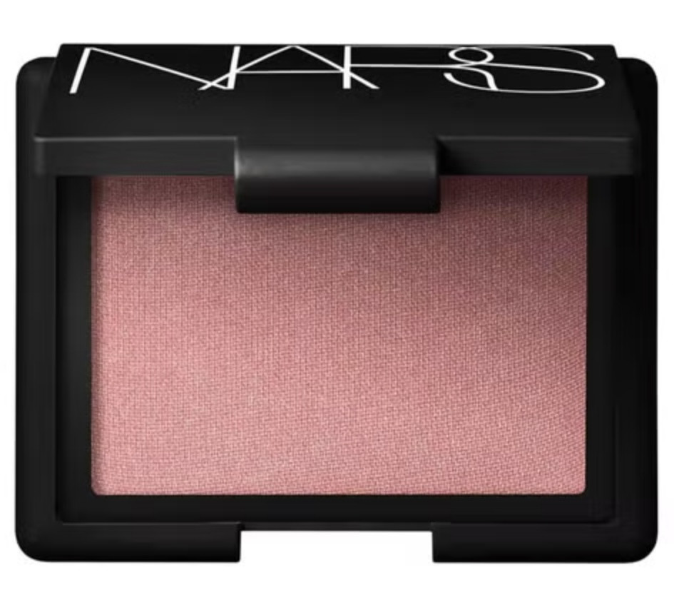 История героя: румяна Nars Orgasm