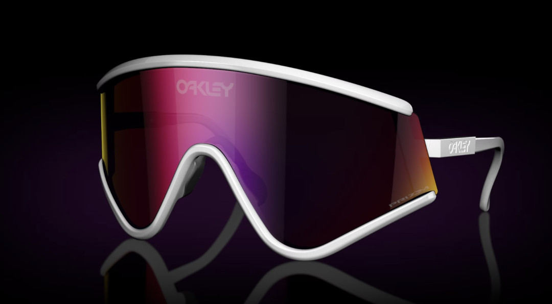 первый визионер Oakley