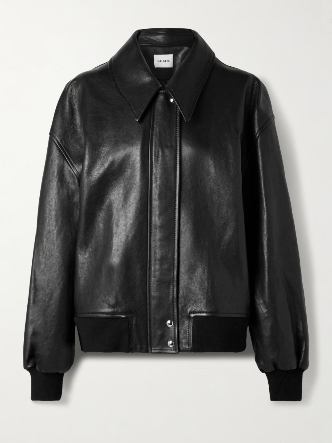 Где купить кожаный бомбер как у Аны де Армас?