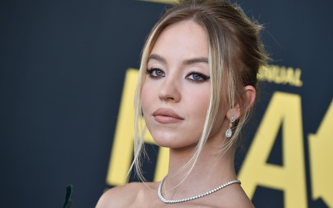 Сидни Суини выложила кадры со своего дня рождения