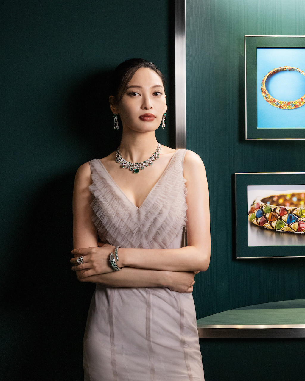 «Калейдоскоп Bvlgari: Цвета, Культуры и Ремесла»