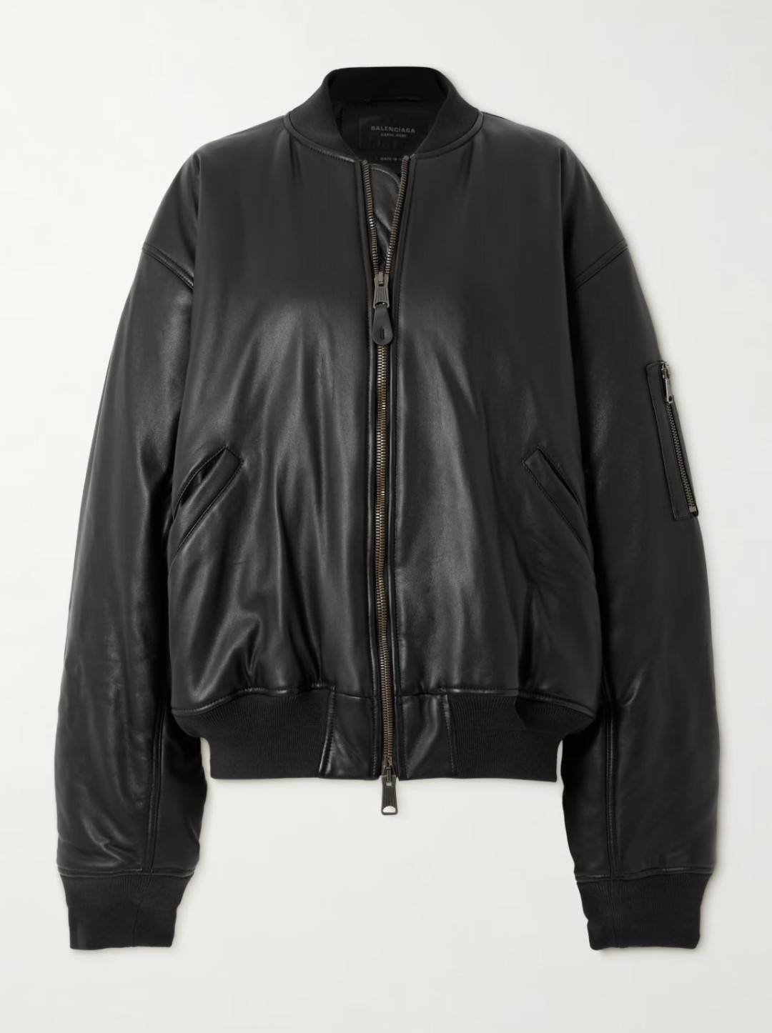 Одеваемся в стиле Афры Сарачоглу