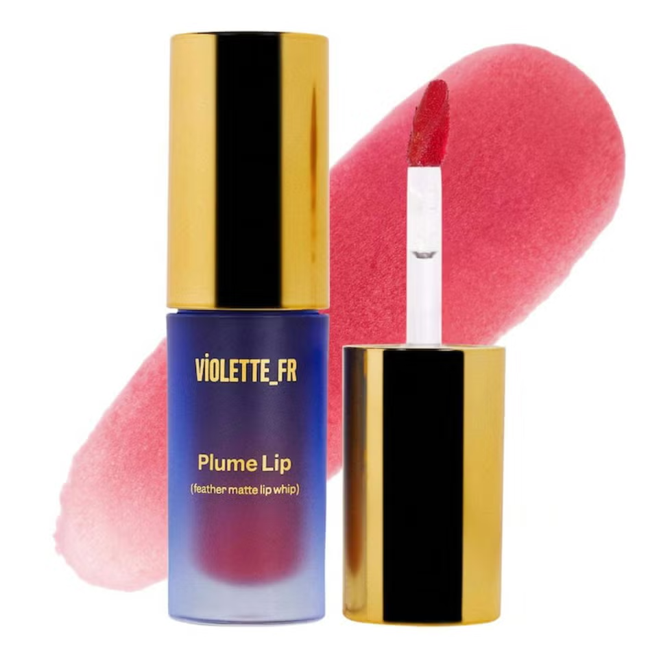 Идеальный красный: какие помады выбирают знаменитости?