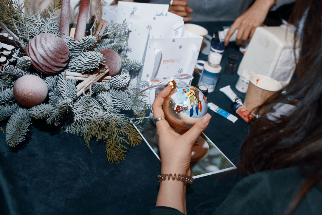 Яркое открытие зимнего сезона: Esentai Mall и Ultima Яндекс Go