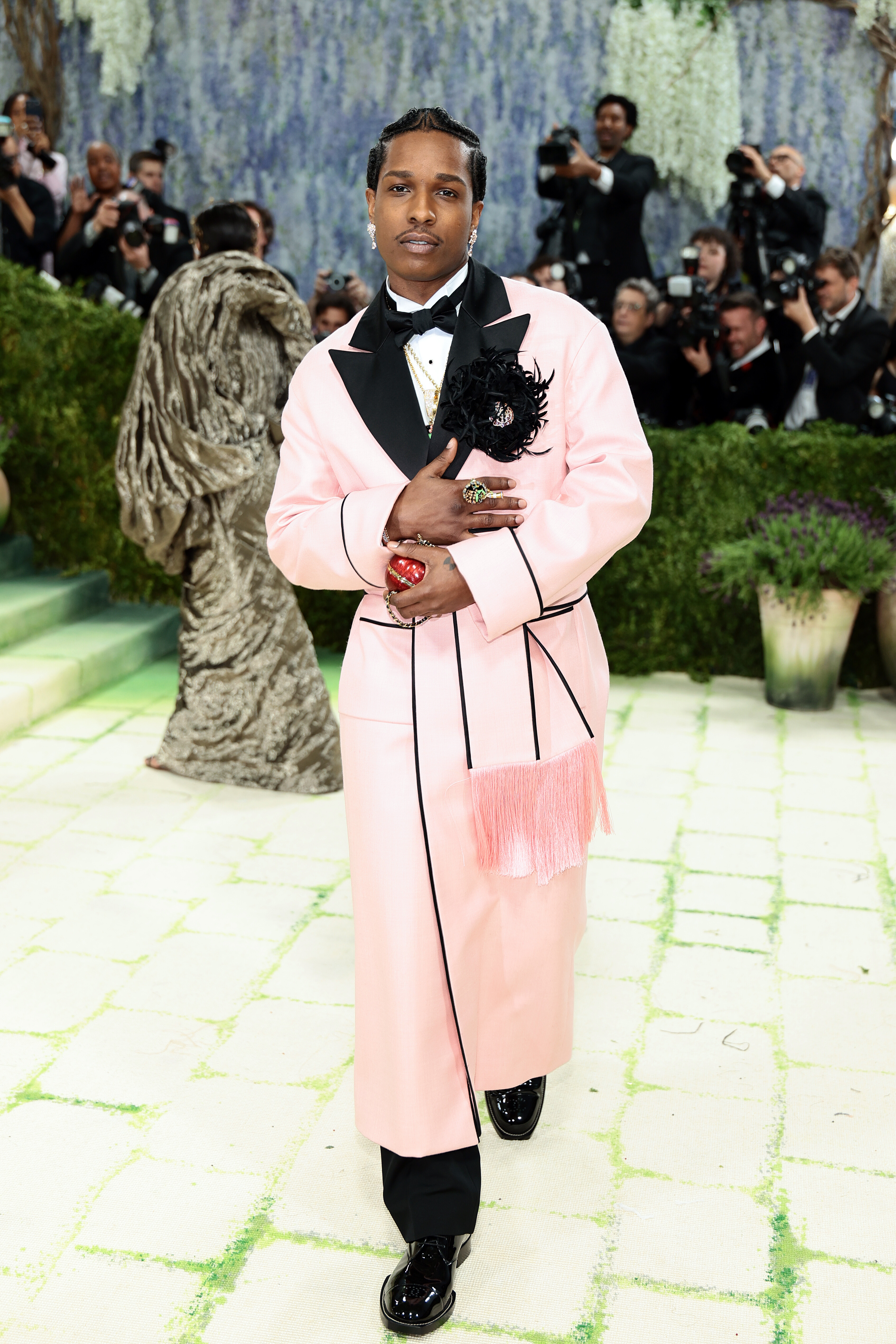 Территория джентльменов: лучшие мужские образы на Met Gala 2026