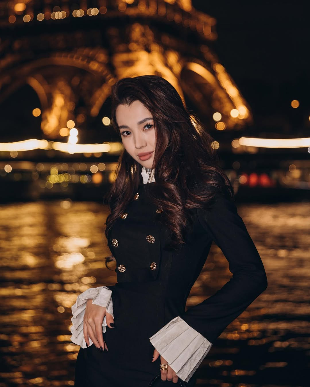 «Жұлдыздар танымалдыққа дейін және қазір…» Анеля Кенжибекова бала кезіндегі ескі фотосуретін көрсетті