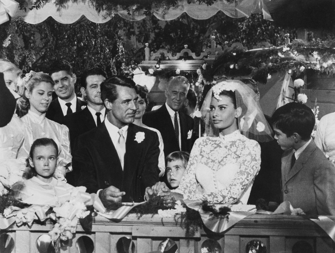 Свадебное платье Лорен Санчес стало отсылкой в 1950-м