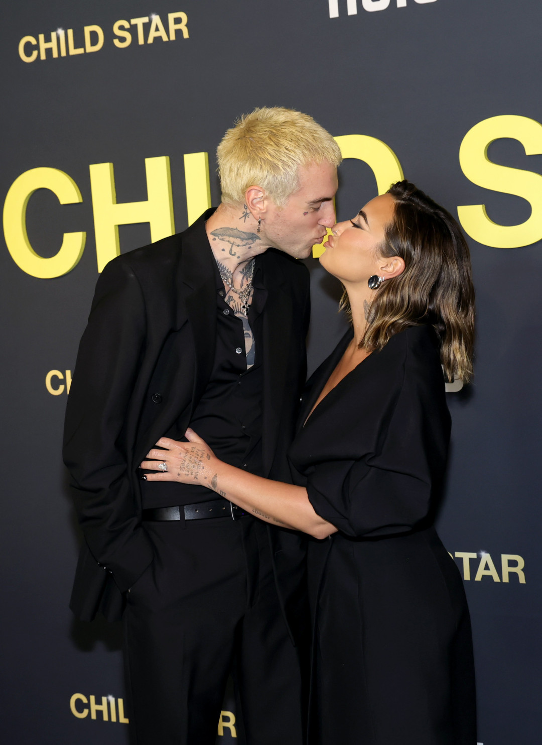 Деми Ловато вышла замуж!