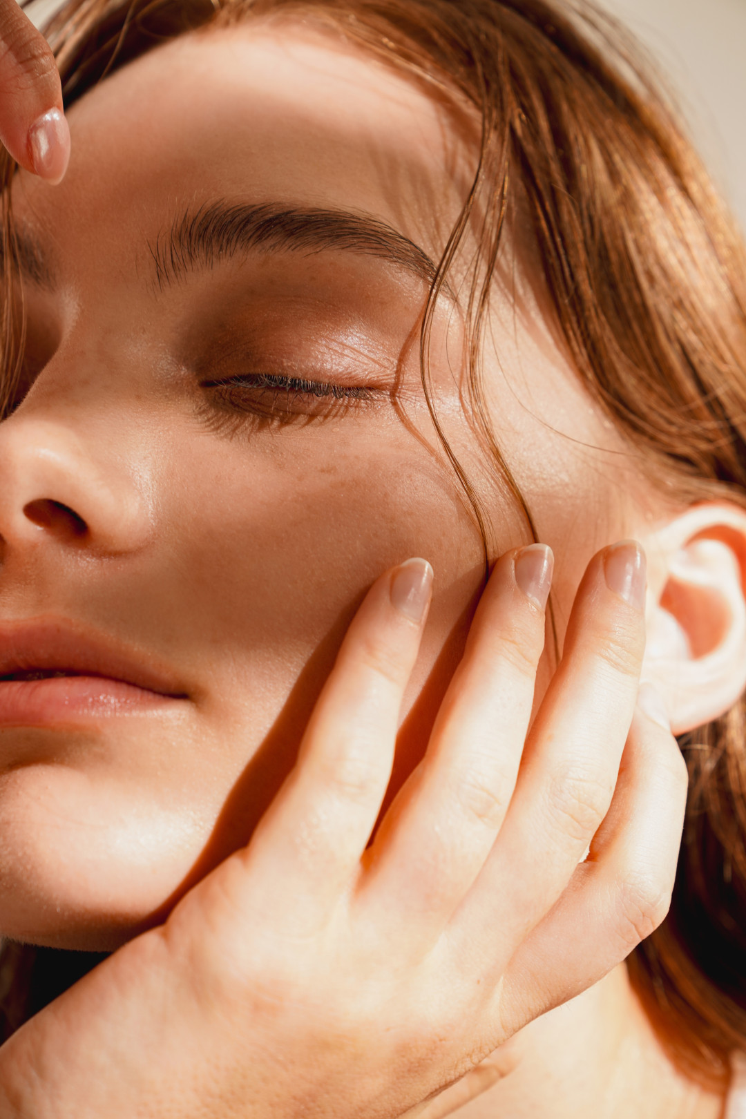 Вся правда о коллагене: от кремов и добавок до процедур и «уколов красоты»