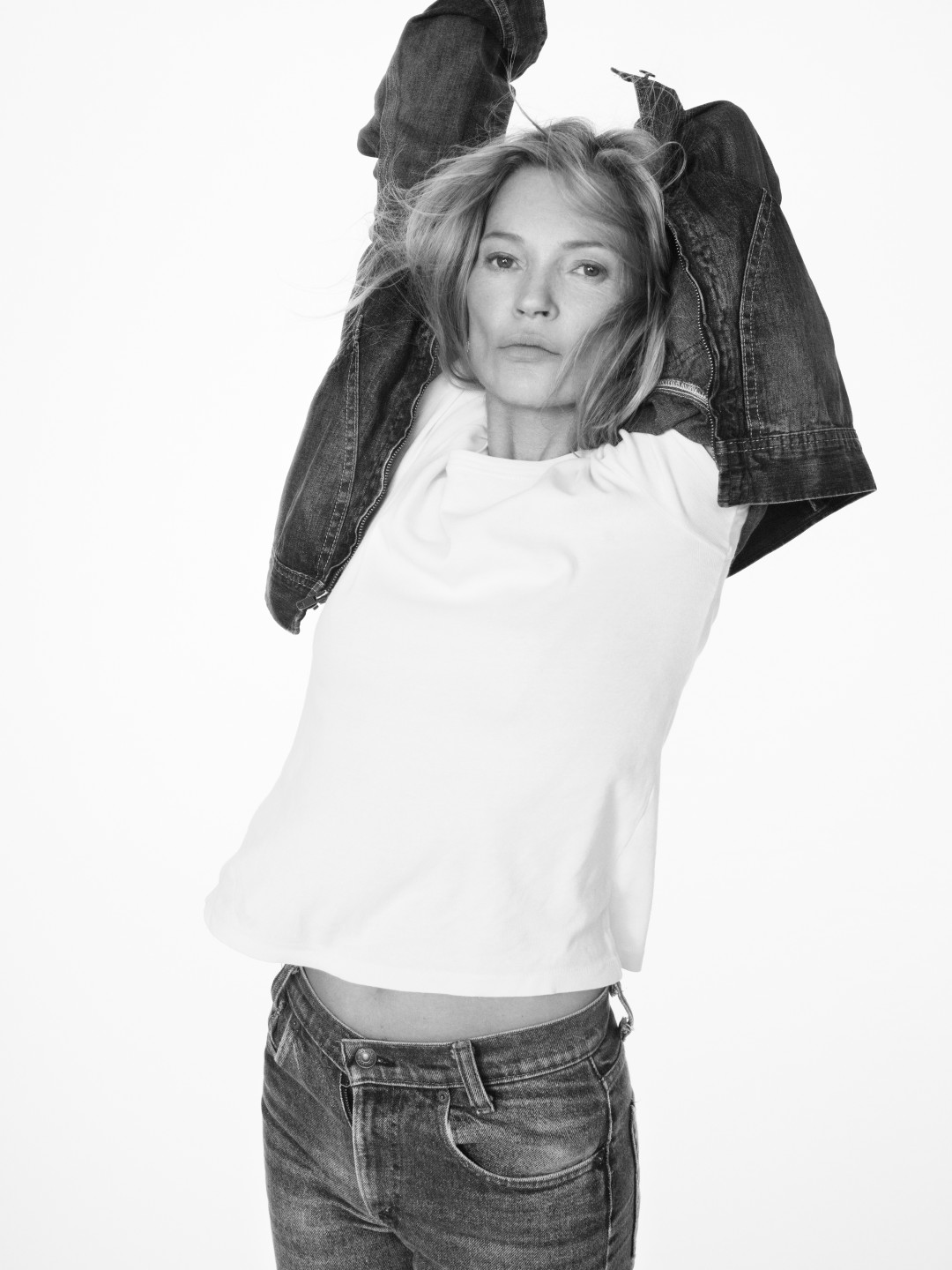 Кейт Мосс на обложке нового номера Harper`s BAZAAR Kazakhstan