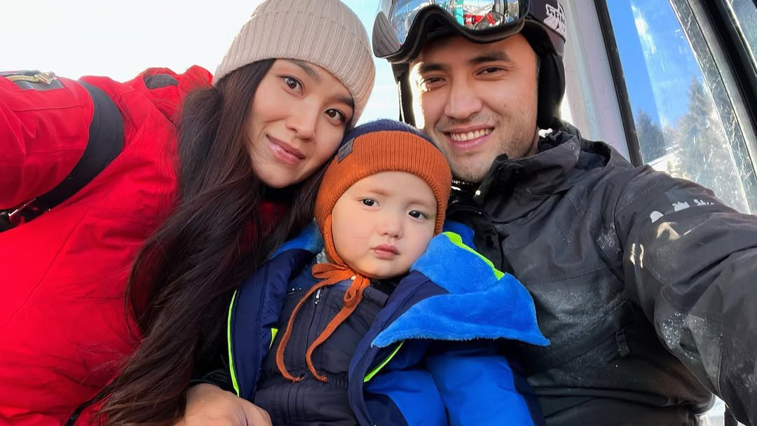 Звезды, которые стали родителями в 2025 году