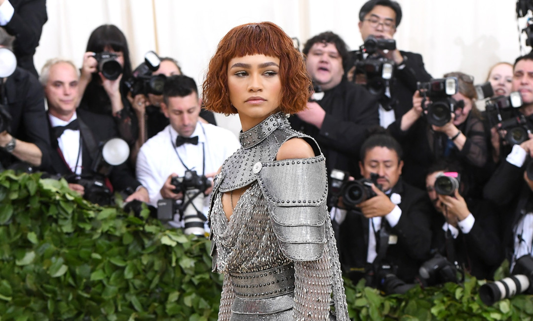 Металлический образ Зендаи