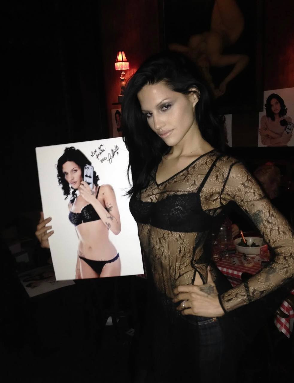 Какой макияж сделать на Новый год? Мы подскажем 