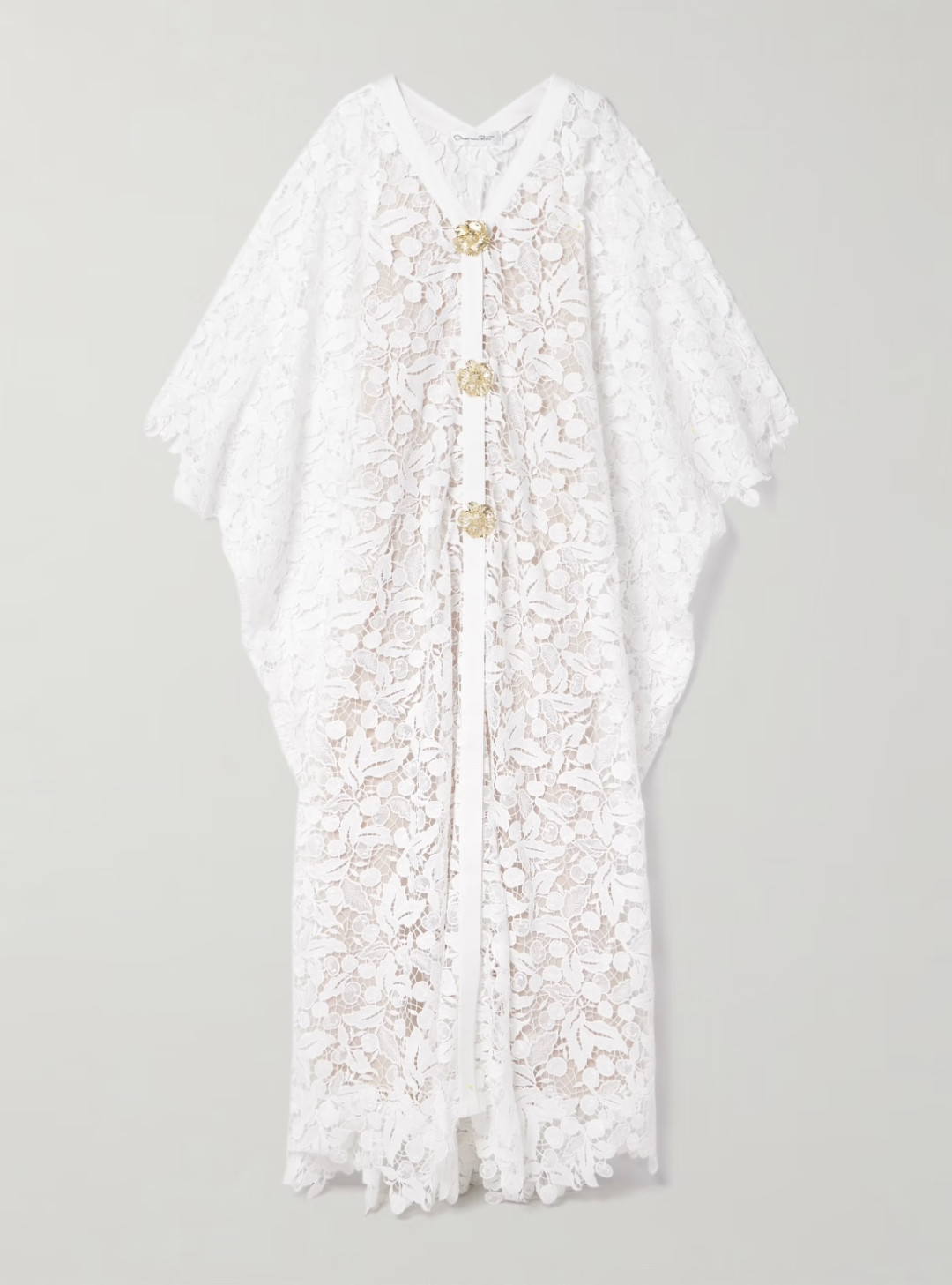 Где купить необычное белое платье как у Жанны Ахметовой?