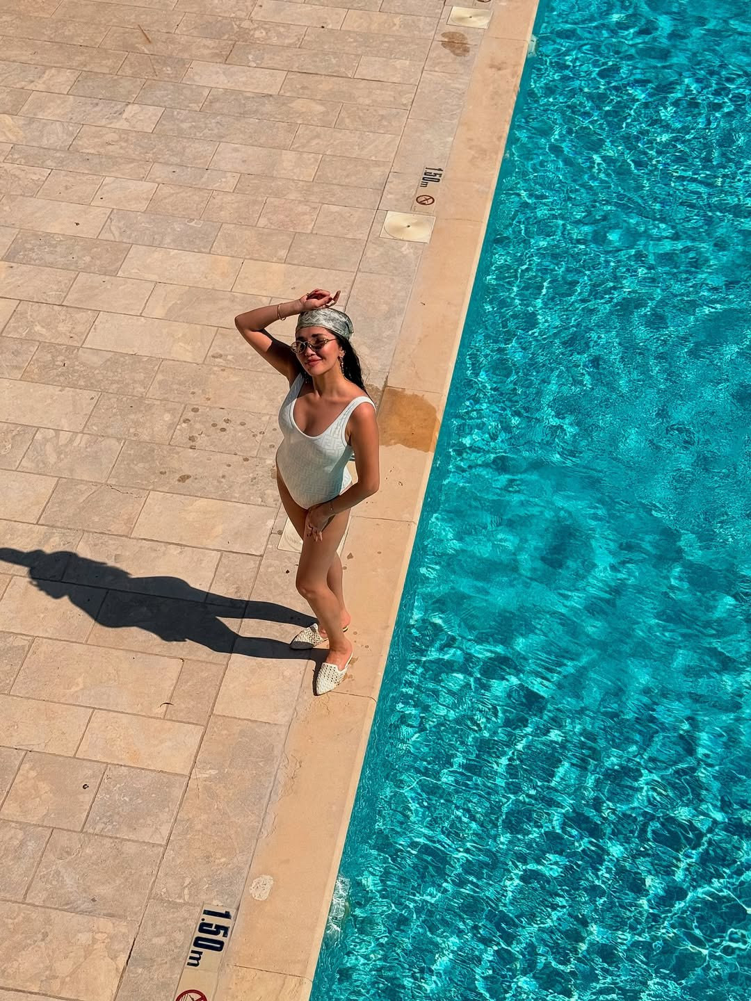 Где купить шелковый платок как у Арай Алимхан?