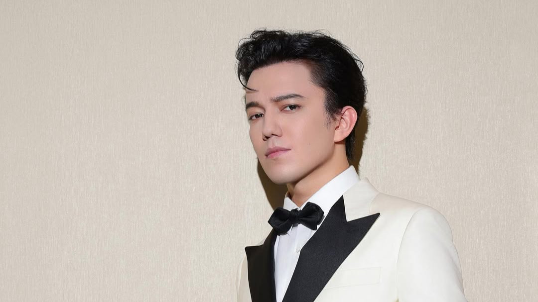 Димаш Құдайберген Қазақстанда бұрын болмаған форматта фан-кездесу өткізіп, концерт берді!