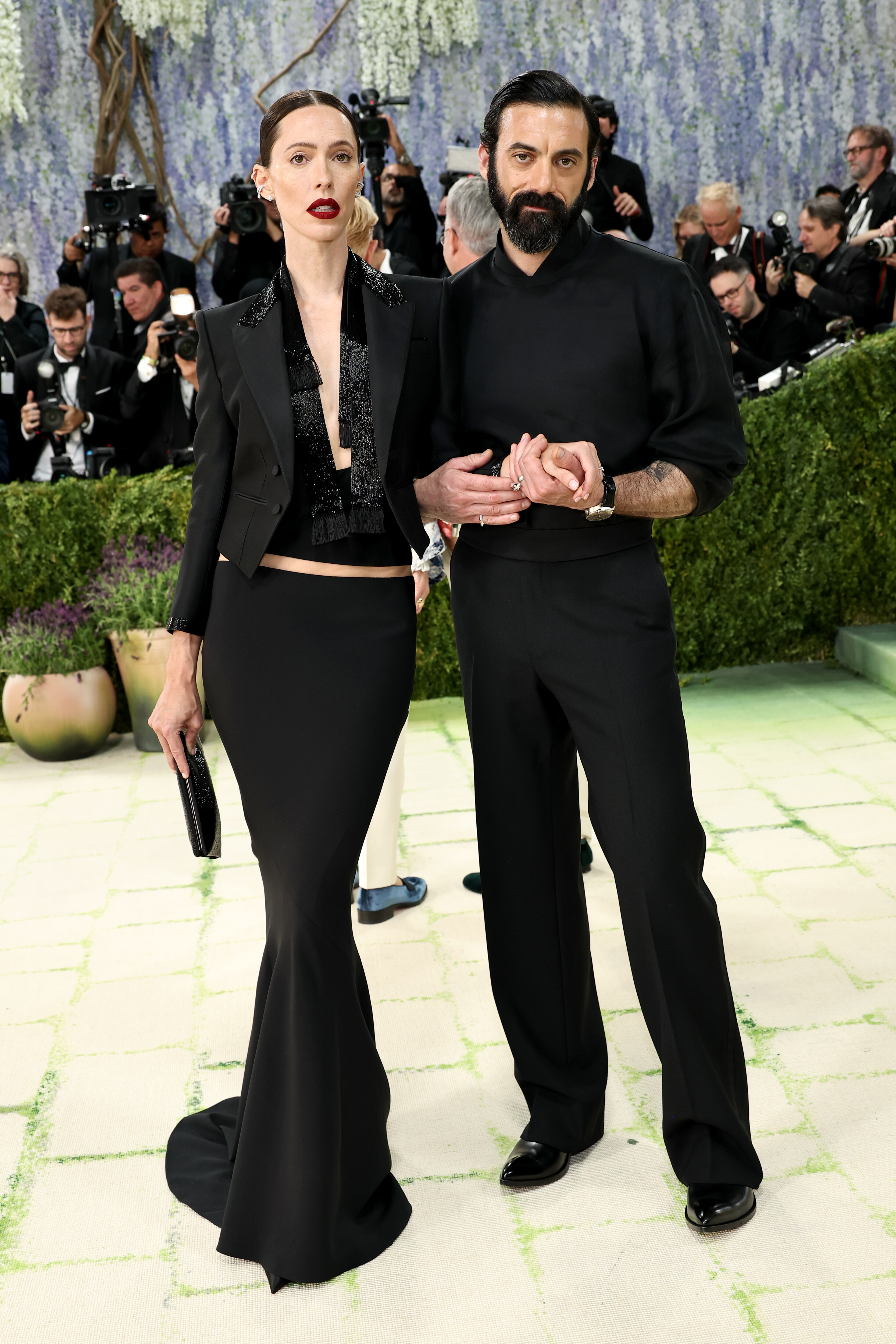 Самые красивые пары Met Gala 2026 добавили ивенту романтичности и стиля