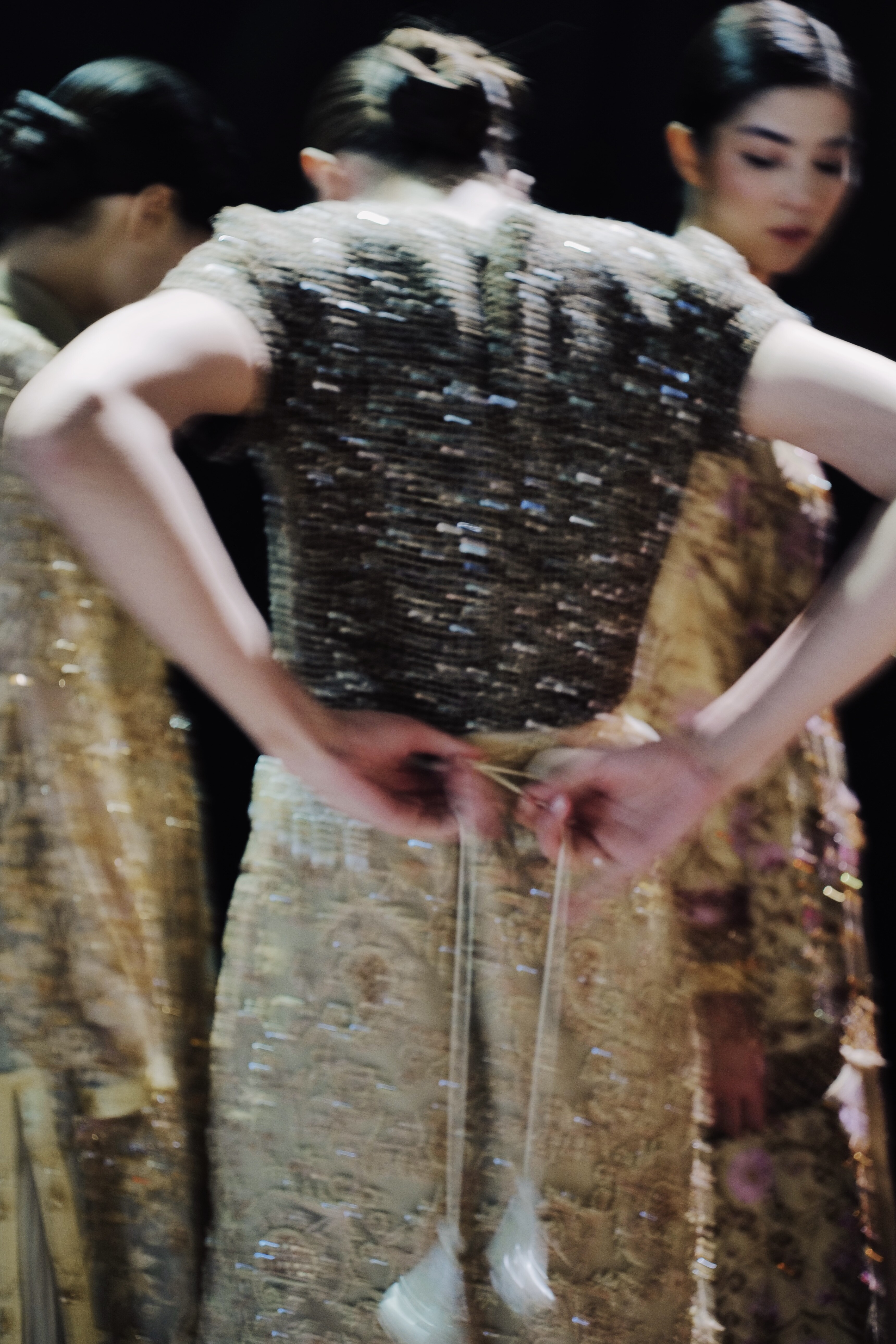 VISA FASHION WEEK TASHKENT: пленочный стритстайл и бэкстейдж как кино 