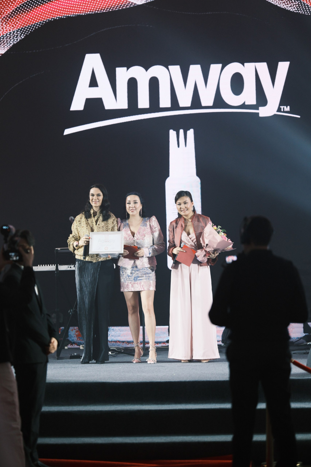 Бьюти-ориентиры года: победители ELLE Kazakhstan Beauty Awards 2025