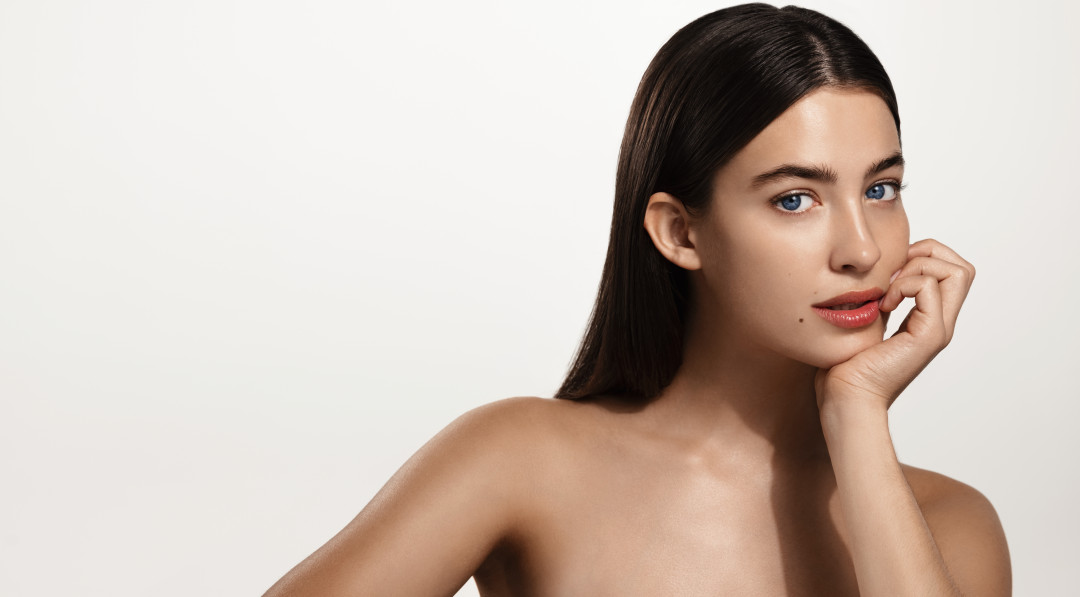 Страшно красиво: самые странные бьюти-тренды в истории