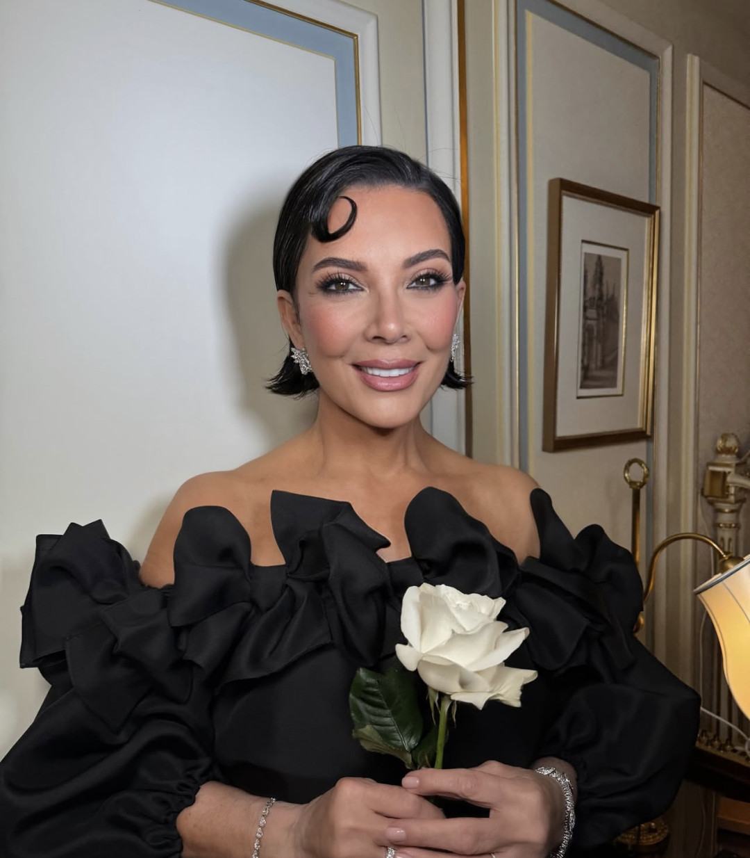 Крис Дженнер раскрыла имя хирурга, который сделал ей фейслифтинг