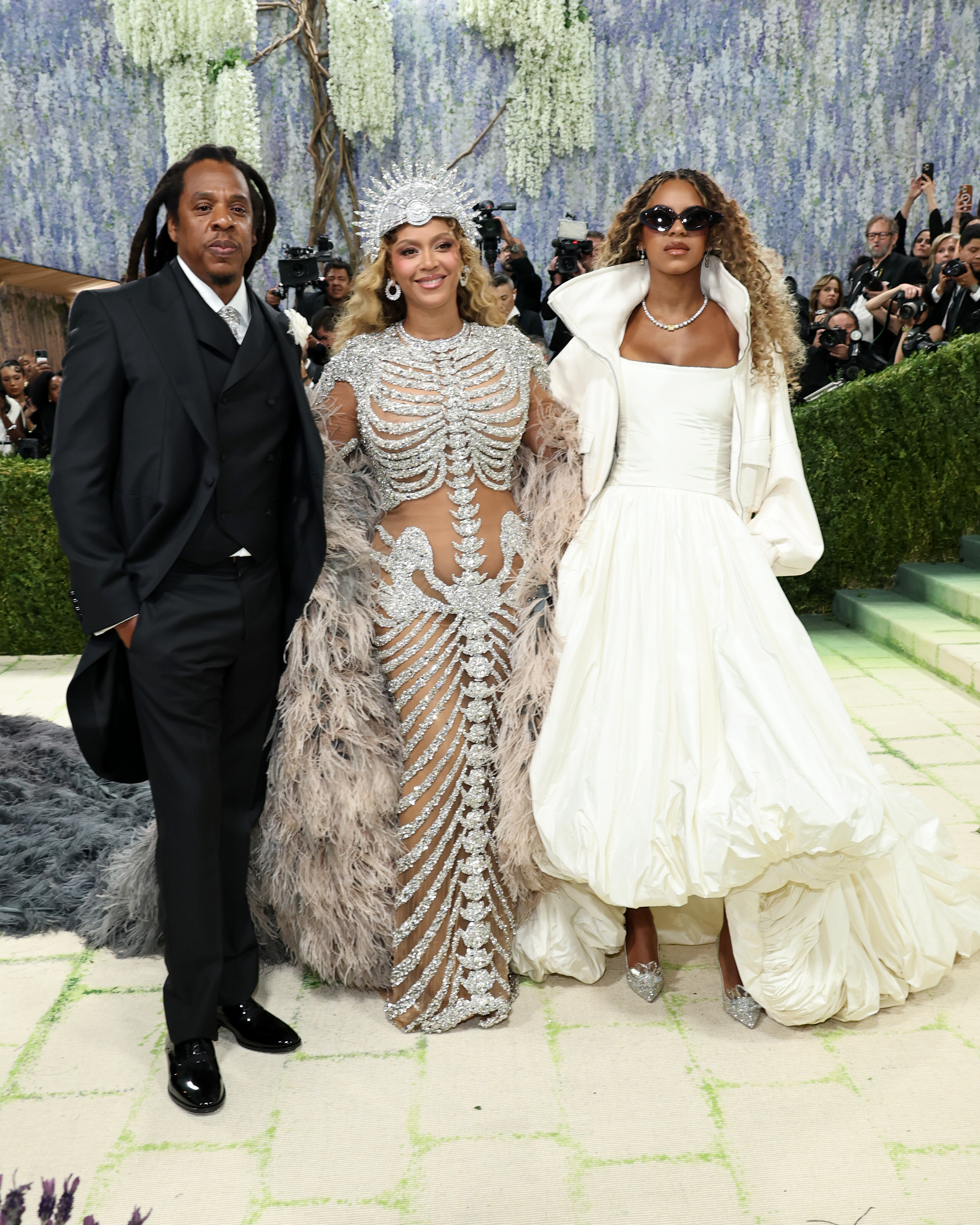 Самые красивые пары Met Gala 2026 добавили ивенту романтичности и стиля
