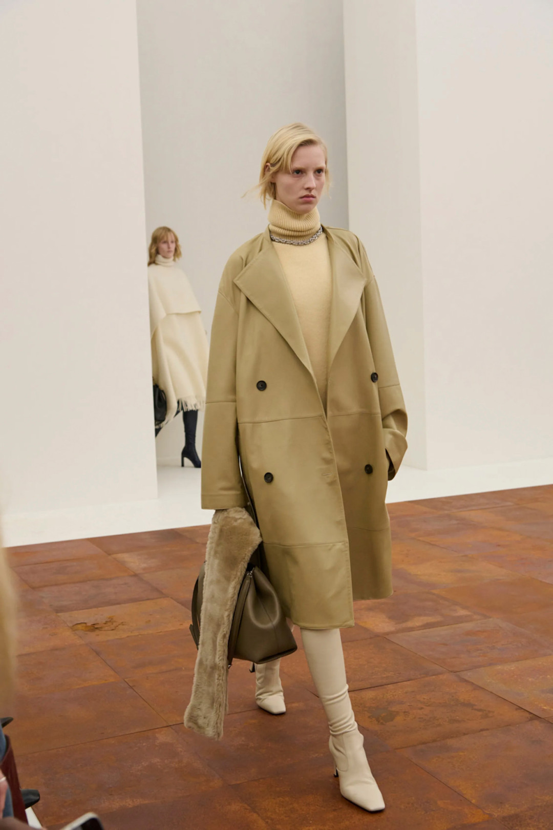 Самая трендовая обувь грядущего сезона: какая она?