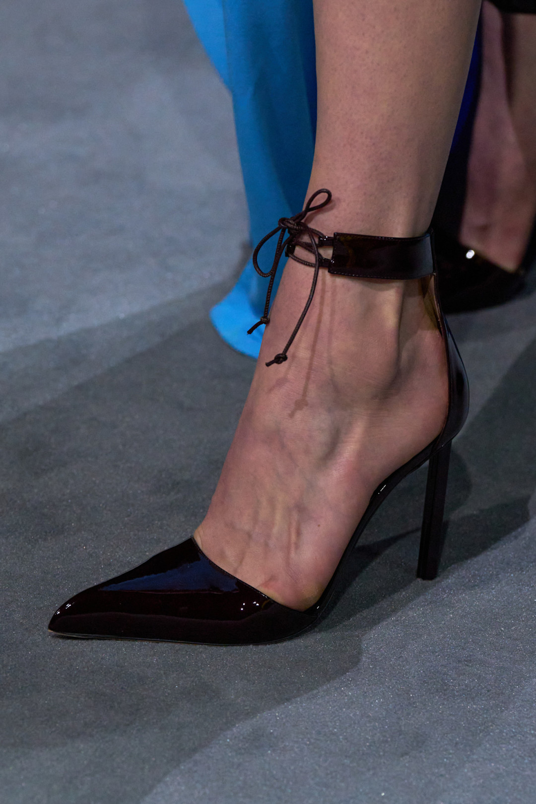 Туфли с ремешками на щиколотках