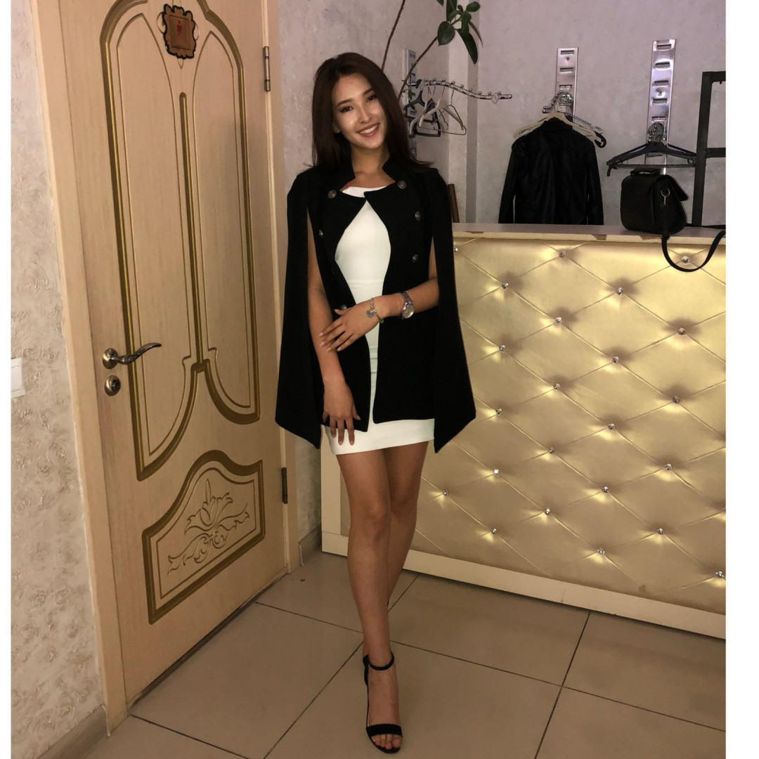 «Жұлдыздар танымалдыққа дейін және қазір…» Bota Mia жас кезіндегі ескі фотосуретін көрсетті 