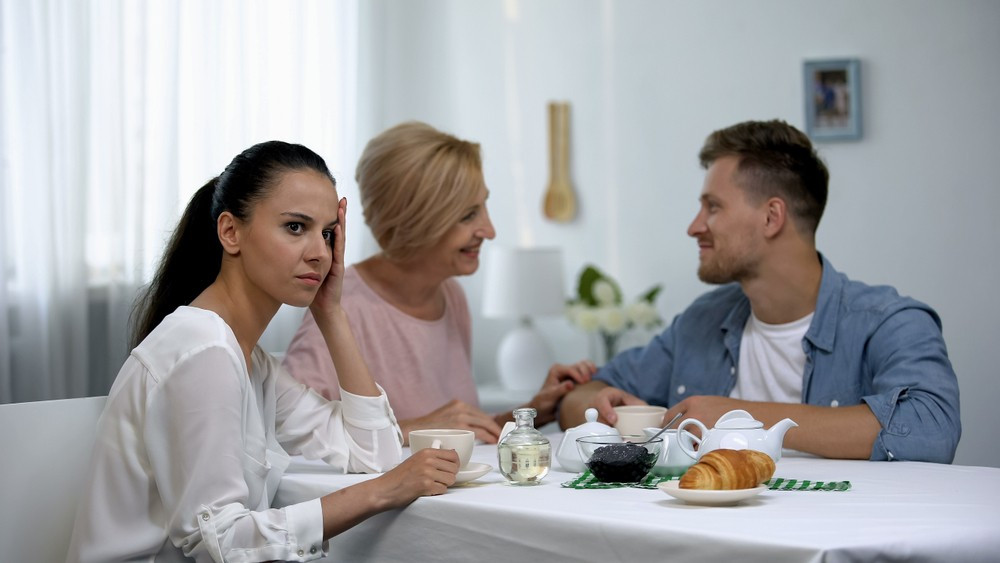 Ажырасу – жалғыз шешім: некенің сәтсіз екенін қалай түсінуге болады?