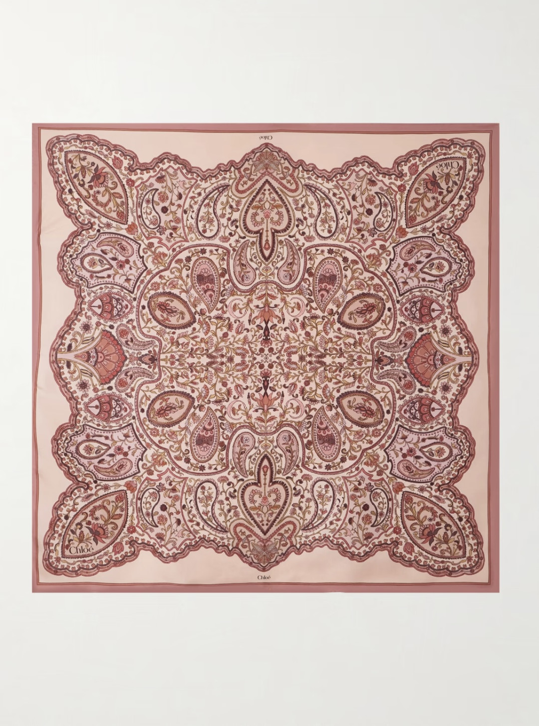 Где купить шелковый платок как у Арай Алимхан?