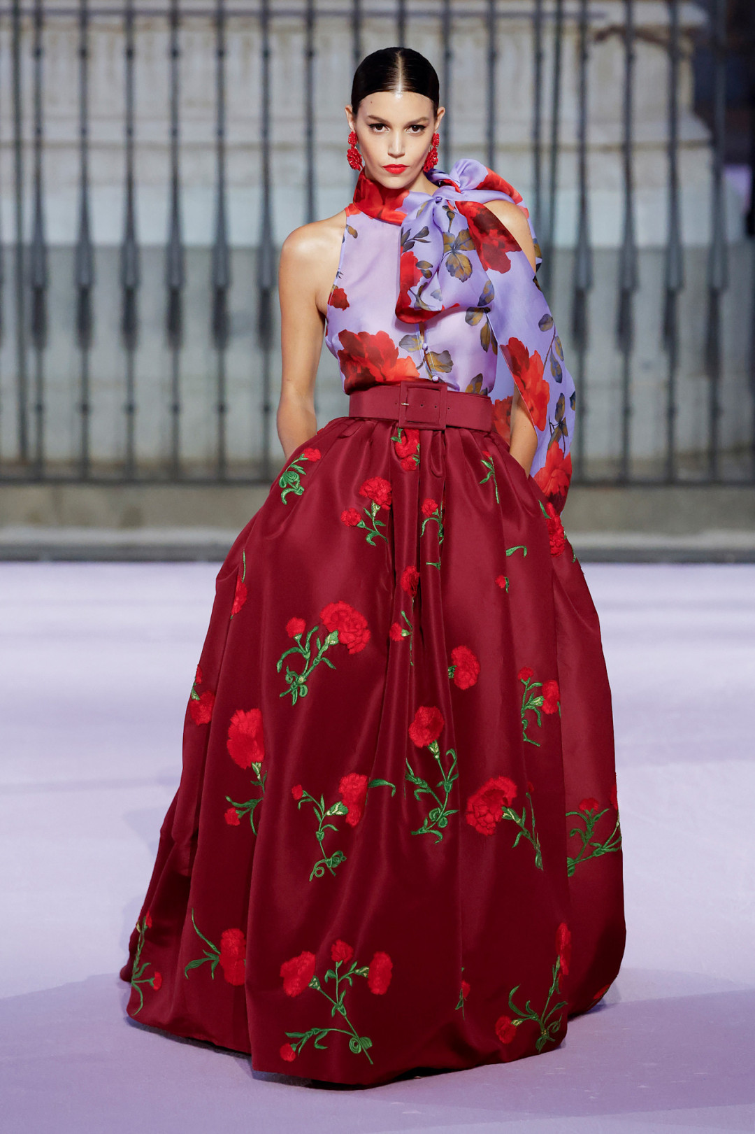 Весенне-летний показ Carolina Herrera 2026