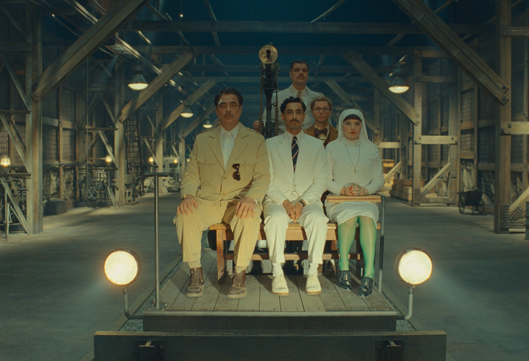 Уэс Андерсон, Скарлетт Йоханссон, Бенисио Дель Торо и другие — о
фильме «Финикийская схема», вторых шансах и отношениях отцов и
дочерей