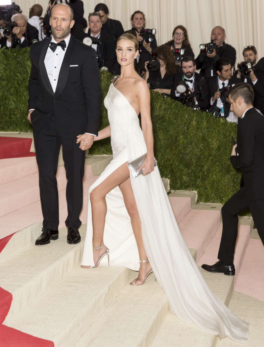 Fashion power: лучшие парные выходы звезд в истории 