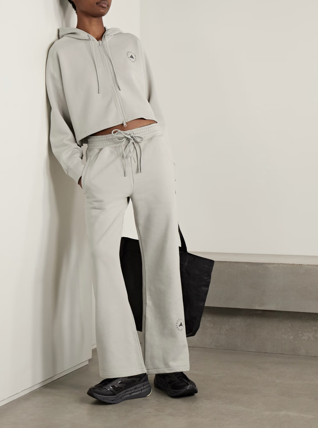 Модный гороскоп на декабрь для всех знаков зодиака