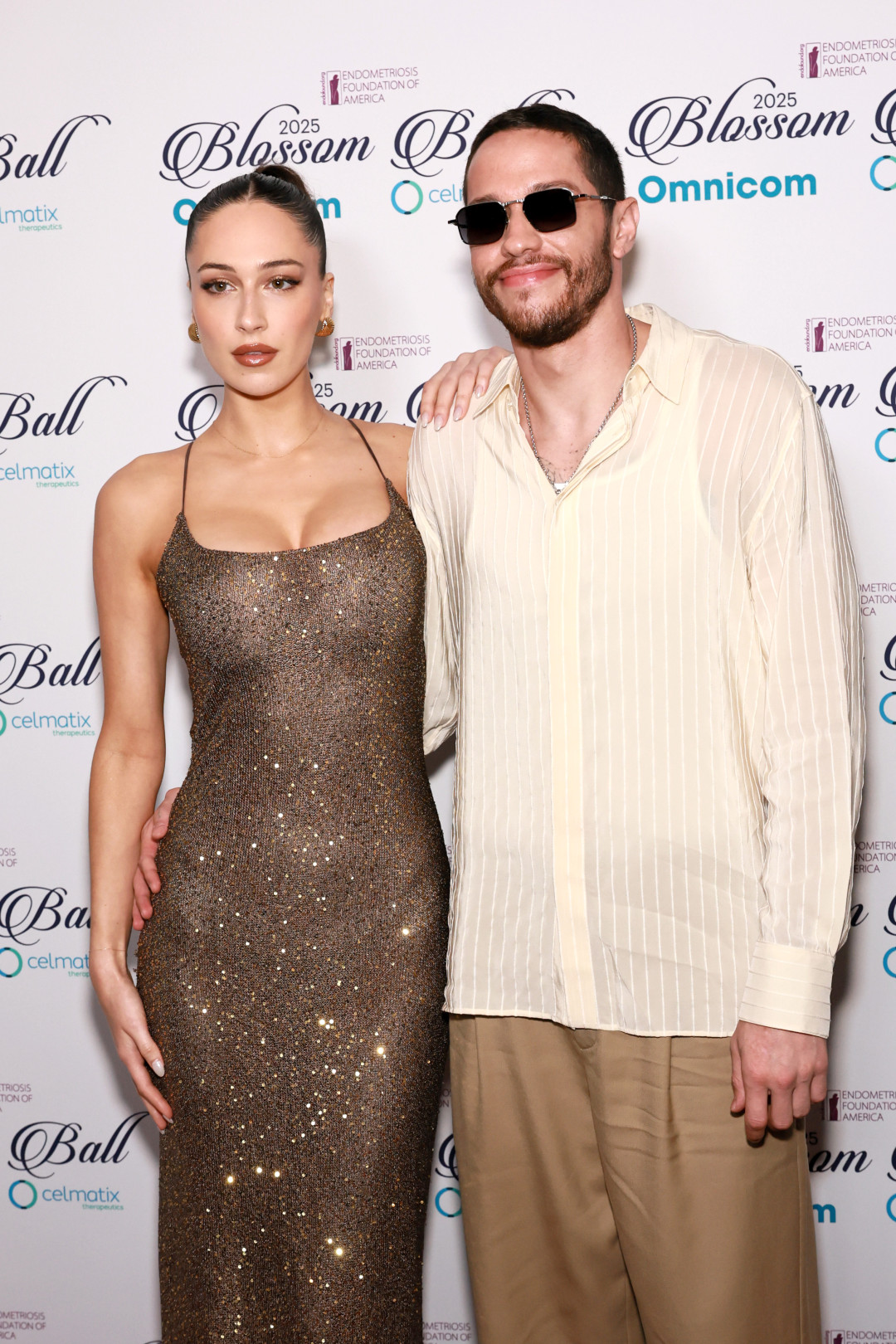 Звезды, которые стали родителями в 2025 году