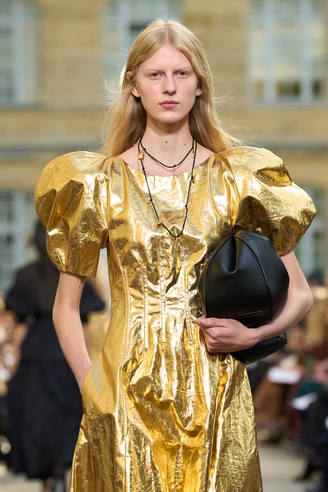 Весенне-летняя Неделя моды в Париже 2026