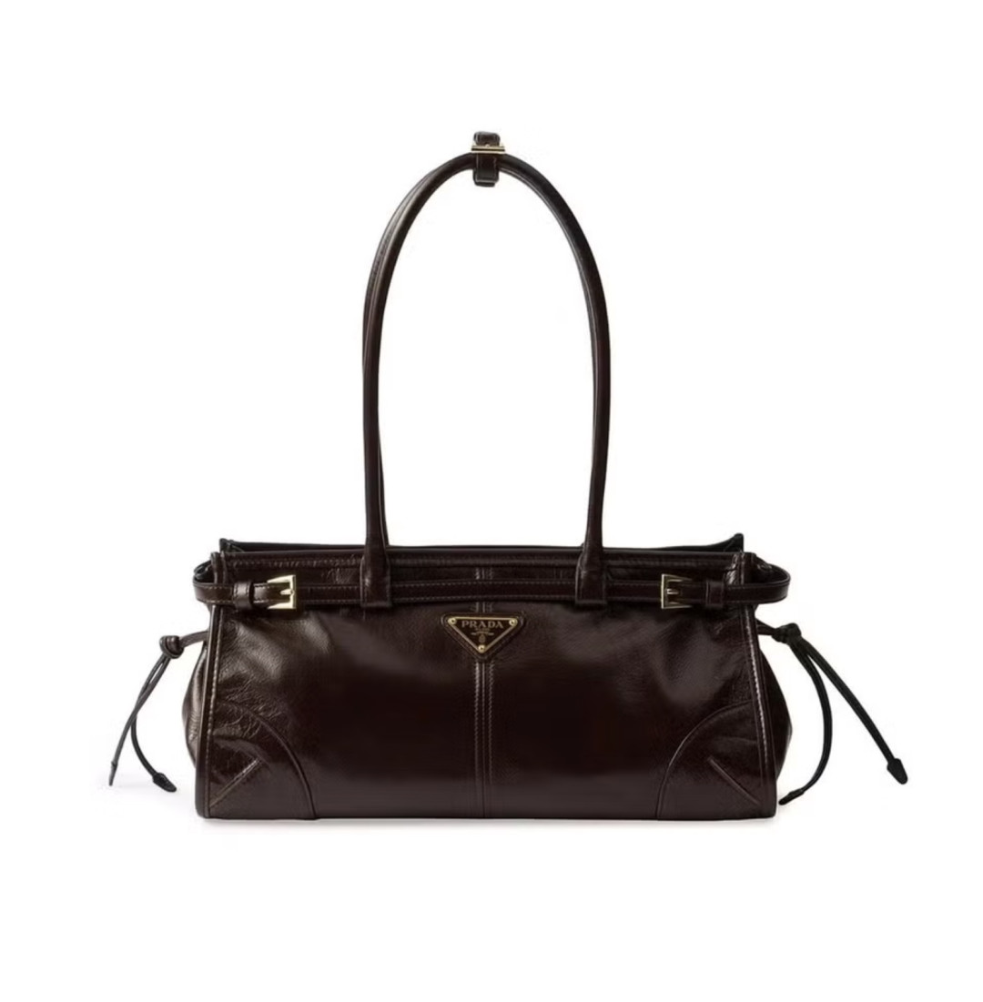 С чем сочетать широкие джинсы