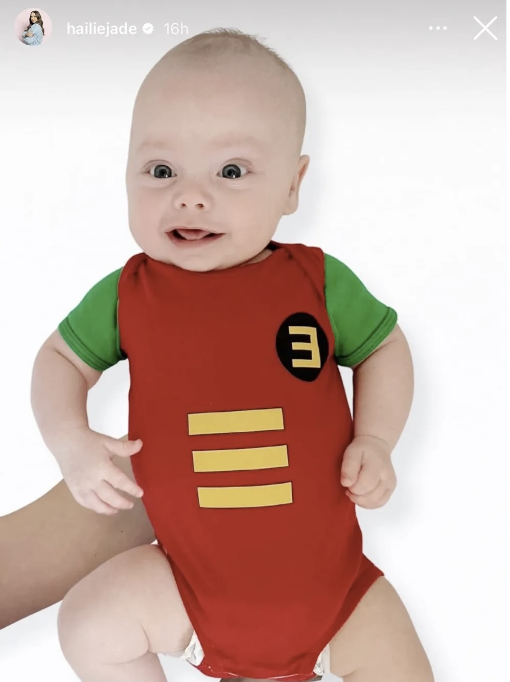 Сын дочери Эминема выглядит как маленькая копия своего дедушки 