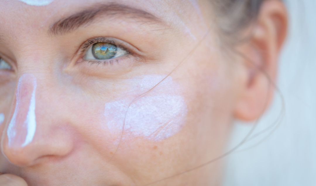 Кез келген тері түріне жарамды ең жағымды SPF-қорғау өнімдері