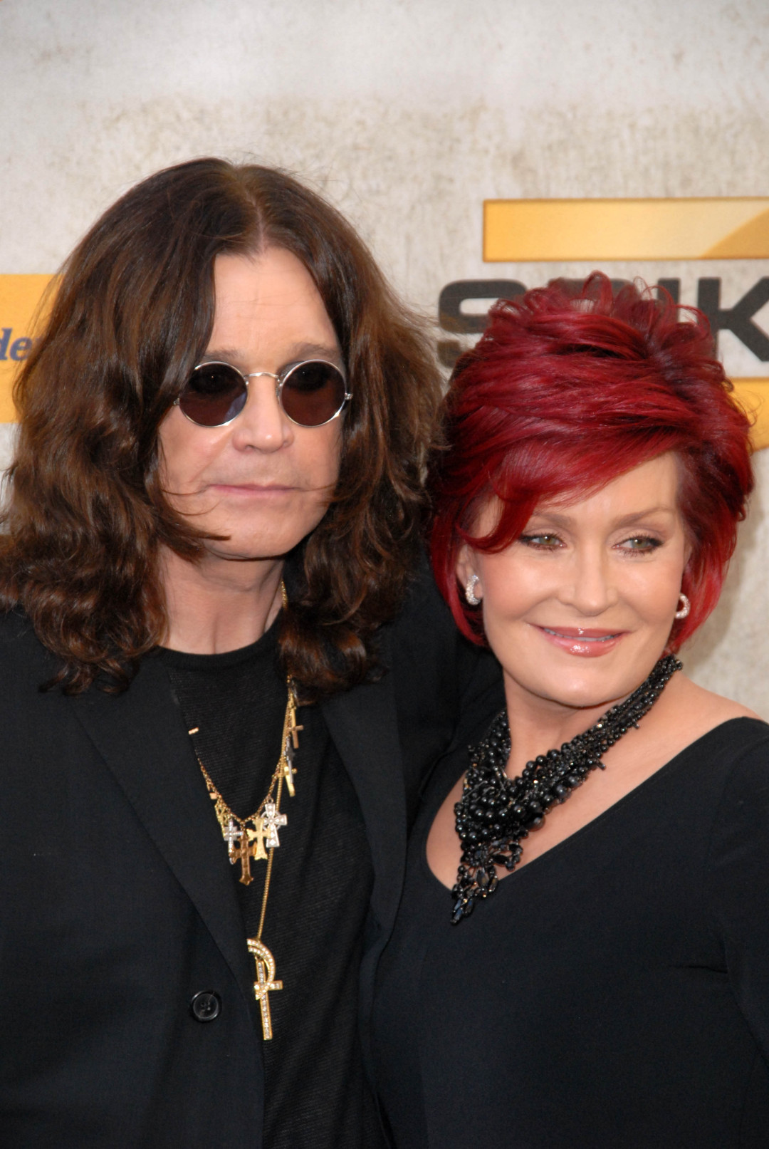 История любви Оззи и Шэрон Осборн: эмоции на грани безумия